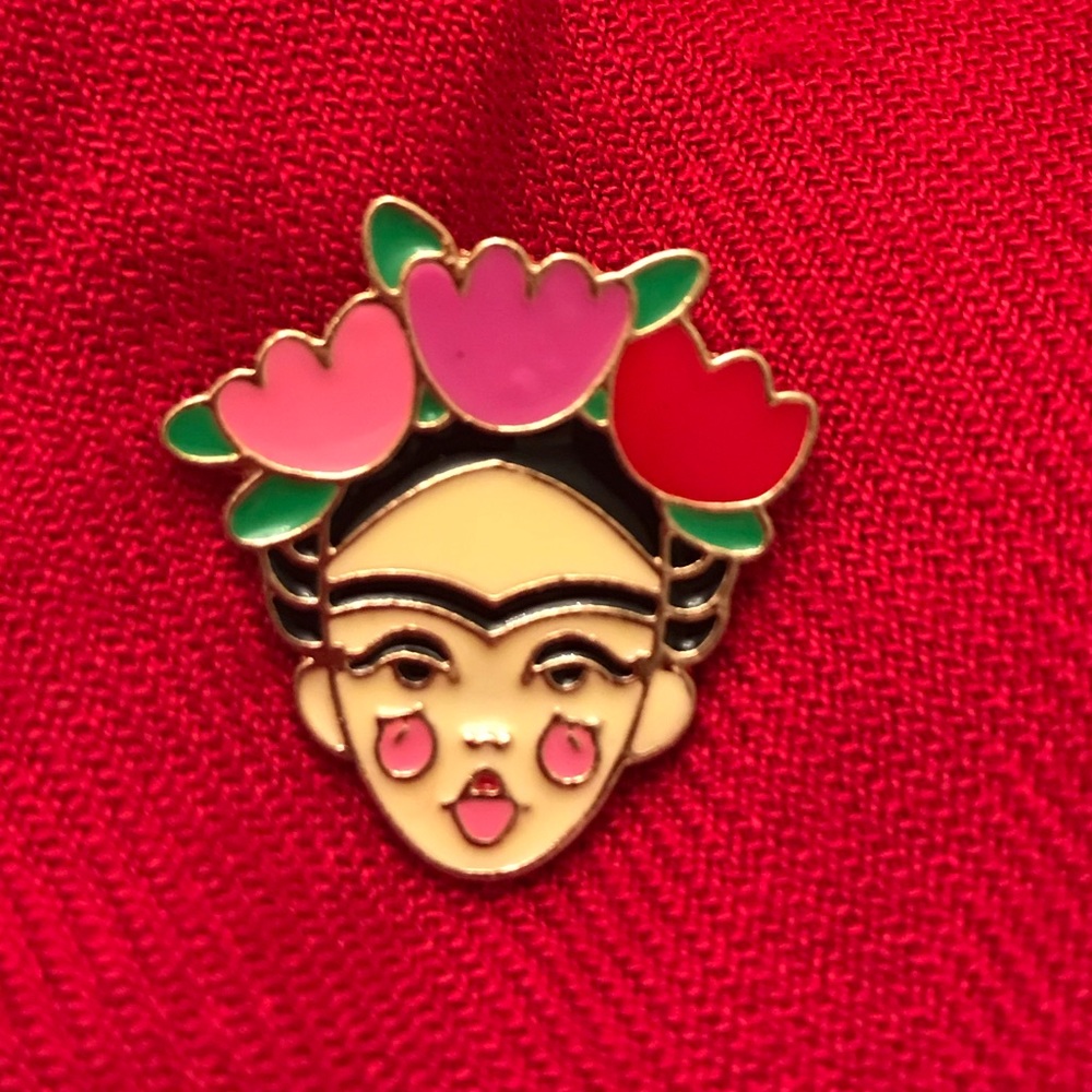 Beautiful Frida Kahlo Tack Pin - Picture 2 of 5
